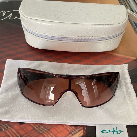 *SOLD* Oakley Dart Sunglasses Metal Frames Dark Amber Lenses + Case - Picture 6 of 8